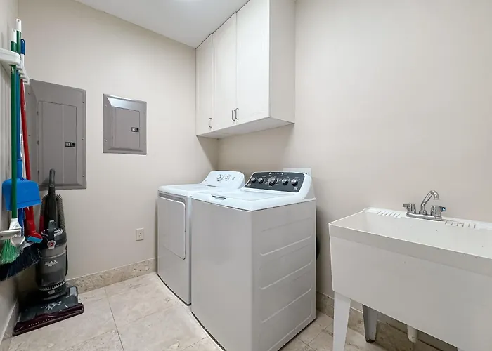 Mediterranean West Unit 601w Pensacola