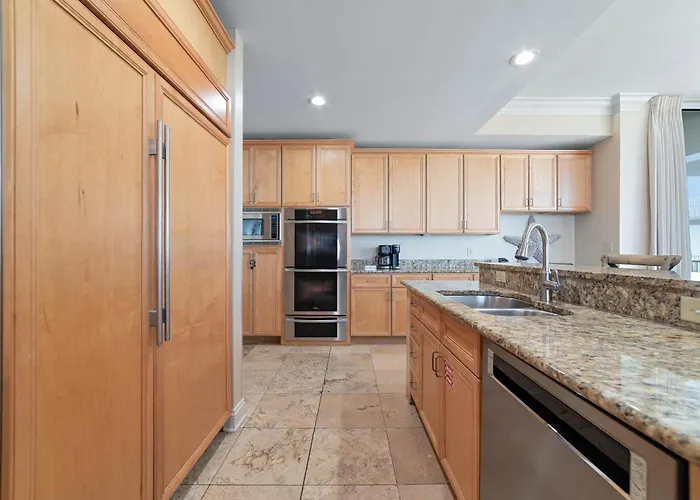 Mediterranean West Unit 601w